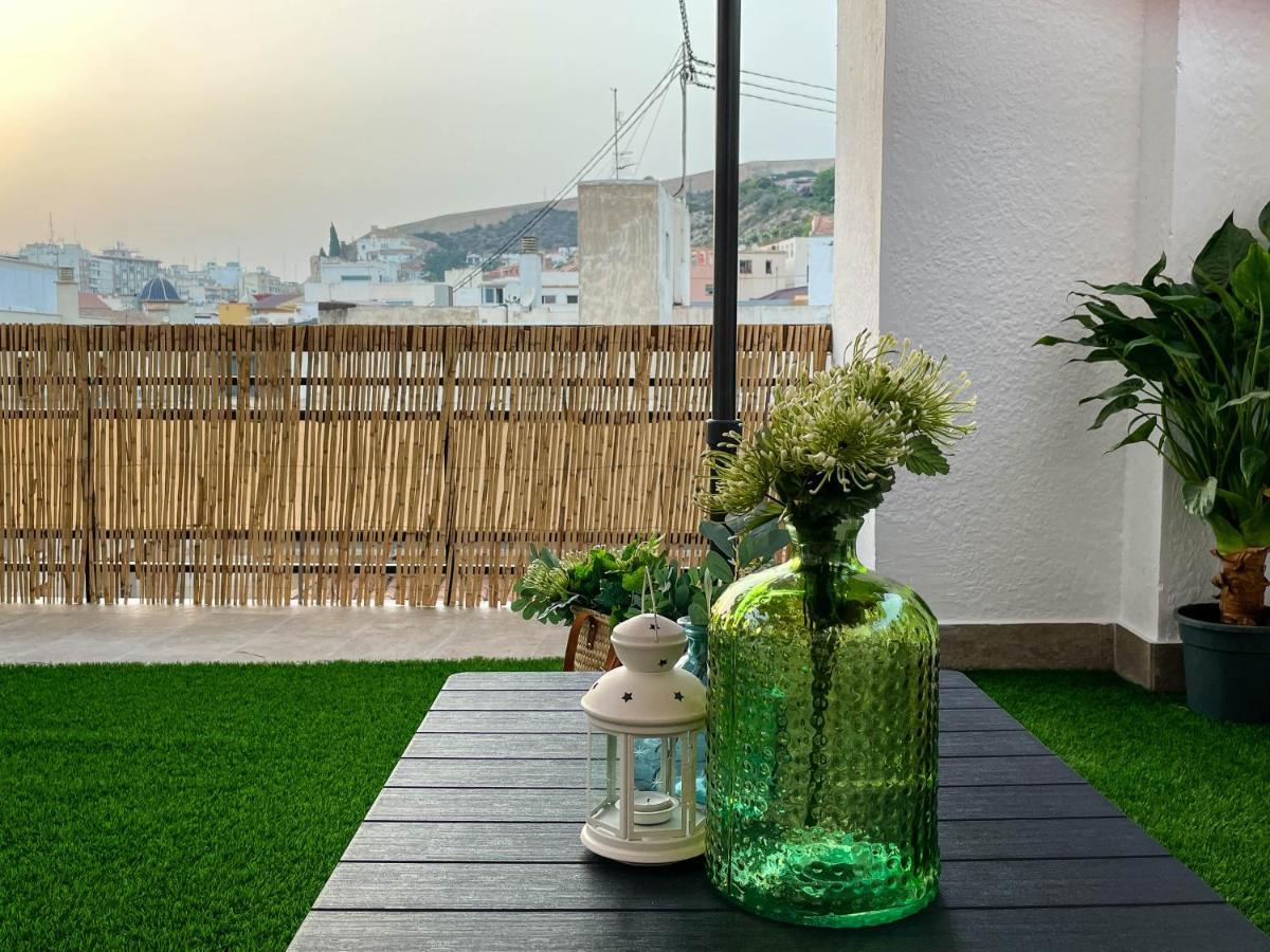 La Terraza. Vistas Al Castillo A 1 Min. De La Playa Аликанте Екстериор снимка